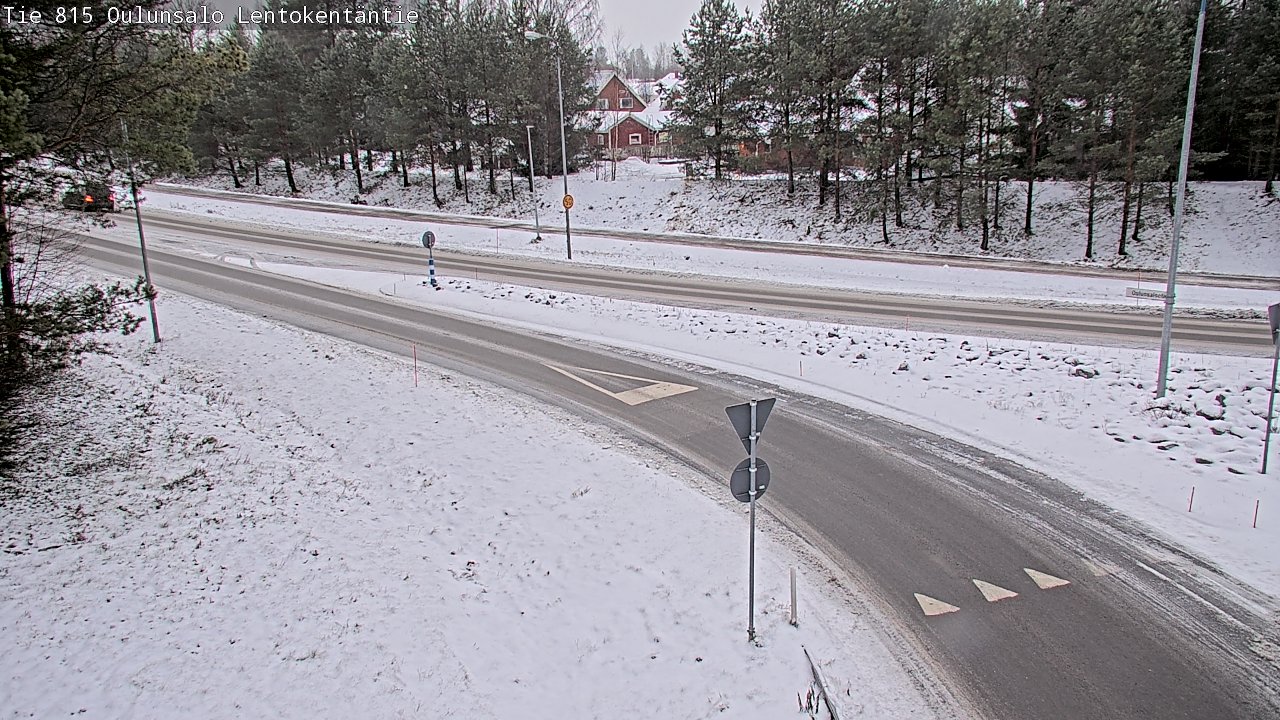 Weather Camera Image Road 816 Oulunsalo, Lentokentäntie, Oulu, Pohjois-Pohjanmaa