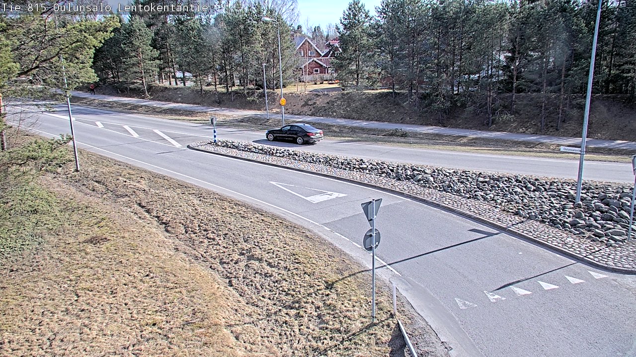 Weather Camera Image Väg 816 Uleåsalo, Lentokentäntie, Oulu, Pohjois-Pohjanmaa