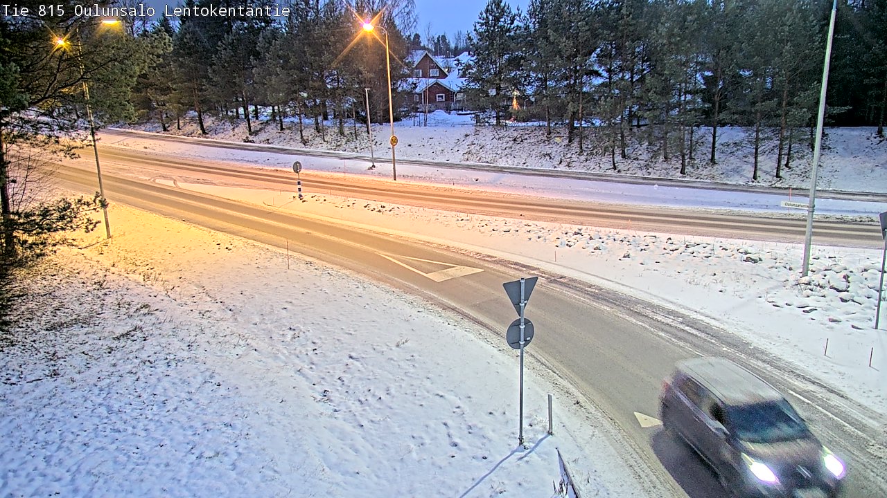 Weather Camera Image Road 816 Oulunsalo, Lentokentäntie, Oulu, Pohjois-Pohjanmaa