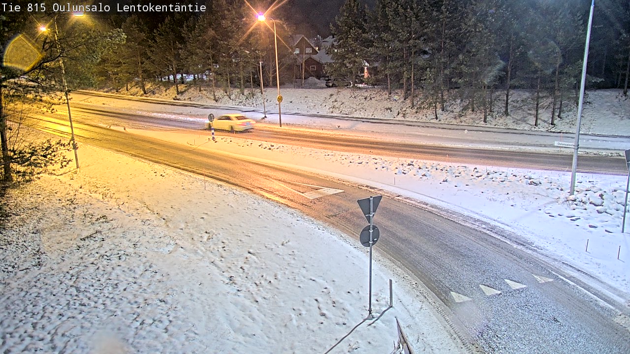 Weather Camera Image Road 816 Oulunsalo, Lentokentäntie, Oulu, Pohjois-Pohjanmaa