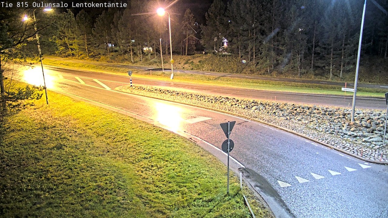 Weather Camera Image Väg 816 Uleåsalo, Lentokentäntie, Oulu, Pohjois-Pohjanmaa