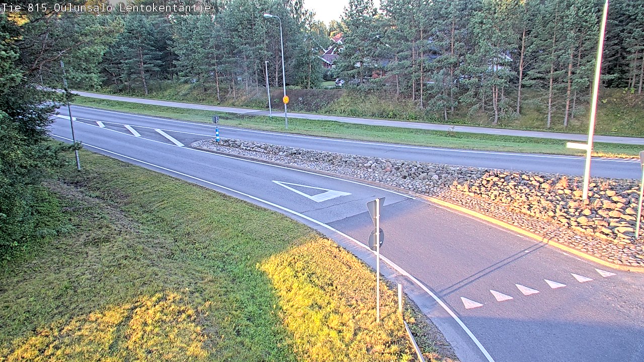 Weather Camera Image Road 816 Oulunsalo, Lentokentäntie, Oulu, Pohjois-Pohjanmaa