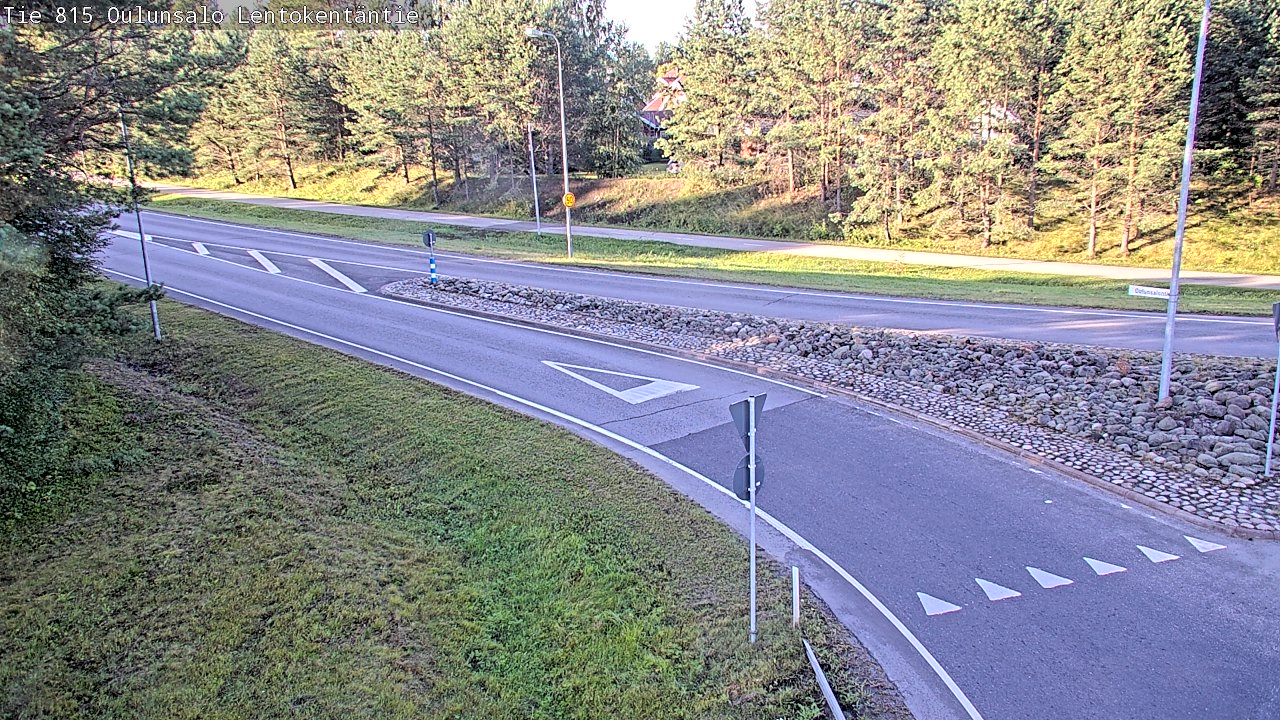Weather Camera Image Road 816 Oulunsalo, Lentokentäntie, Oulu, Pohjois-Pohjanmaa