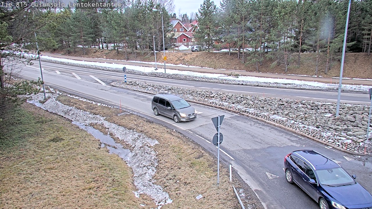 Weather Camera Image Väg 816 Uleåsalo, Lentokentäntie, Oulu, Pohjois-Pohjanmaa