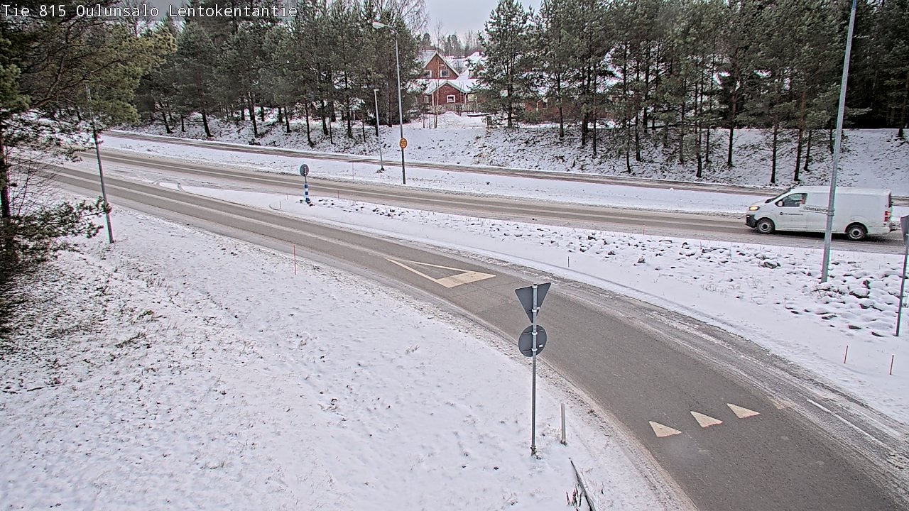 Weather Camera Image Road 816 Oulunsalo, Lentokentäntie, Oulu, Pohjois-Pohjanmaa