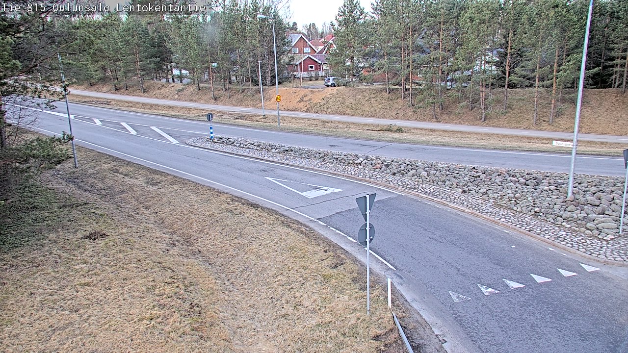 Weather Camera Image Väg 816 Uleåsalo, Lentokentäntie, Oulu, Pohjois-Pohjanmaa
