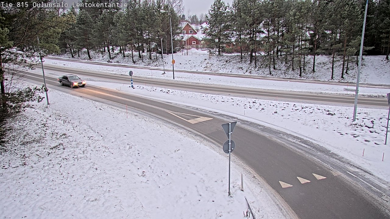 Weather Camera Image Road 816 Oulunsalo, Lentokentäntie, Oulu, Pohjois-Pohjanmaa