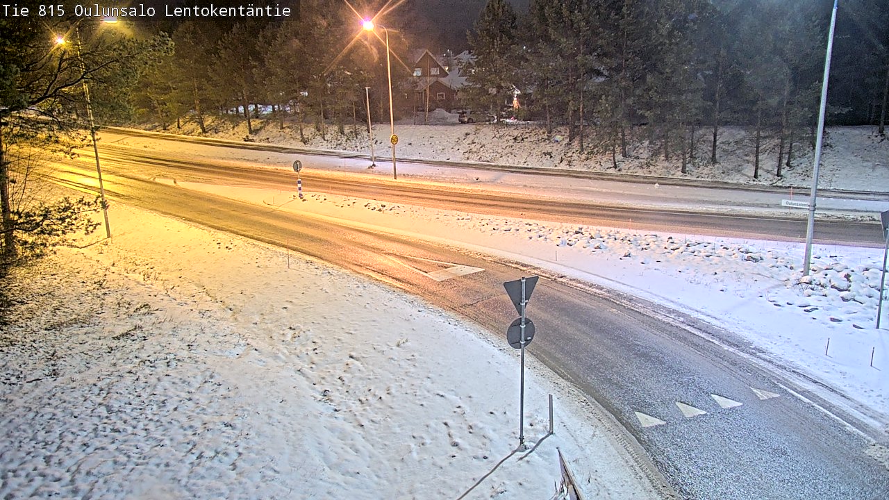 Weather Camera Image Road 816 Oulunsalo, Lentokentäntie, Oulu, Pohjois-Pohjanmaa