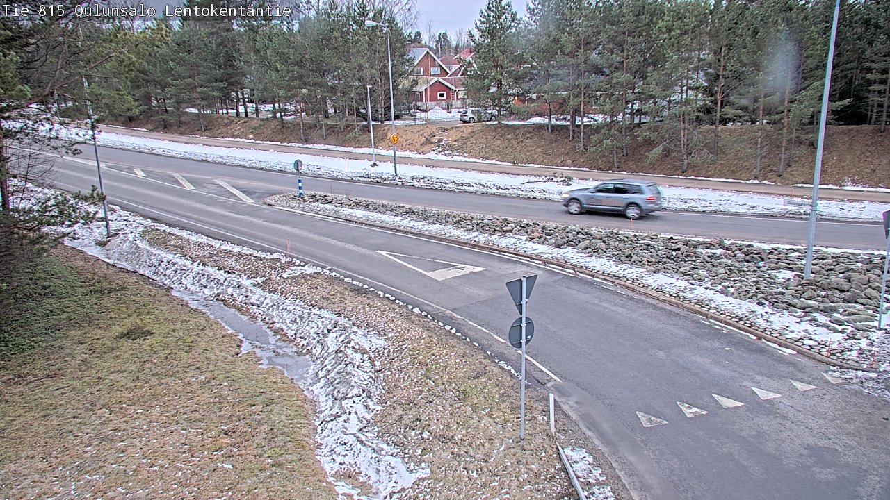 Weather Camera Image Väg 816 Uleåsalo, Lentokentäntie, Oulu, Pohjois-Pohjanmaa