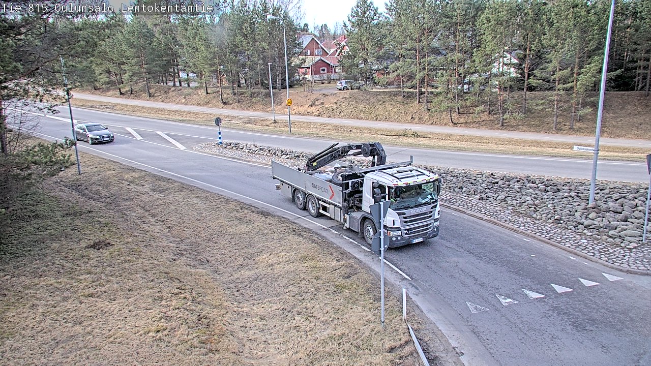 Weather Camera Image Väg 816 Uleåsalo, Lentokentäntie, Oulu, Pohjois-Pohjanmaa