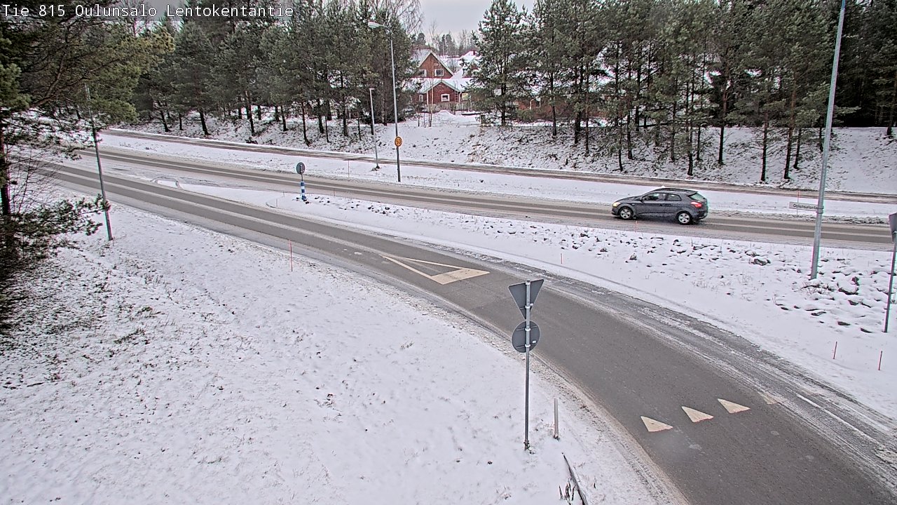 Weather Camera Image Road 816 Oulunsalo, Lentokentäntie, Oulu, Pohjois-Pohjanmaa