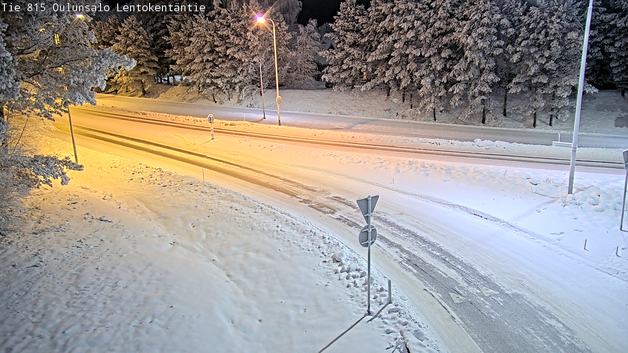 Weather Camera Image Road 816 Oulunsalo, Lentokentäntie, Oulu, Pohjois-Pohjanmaa