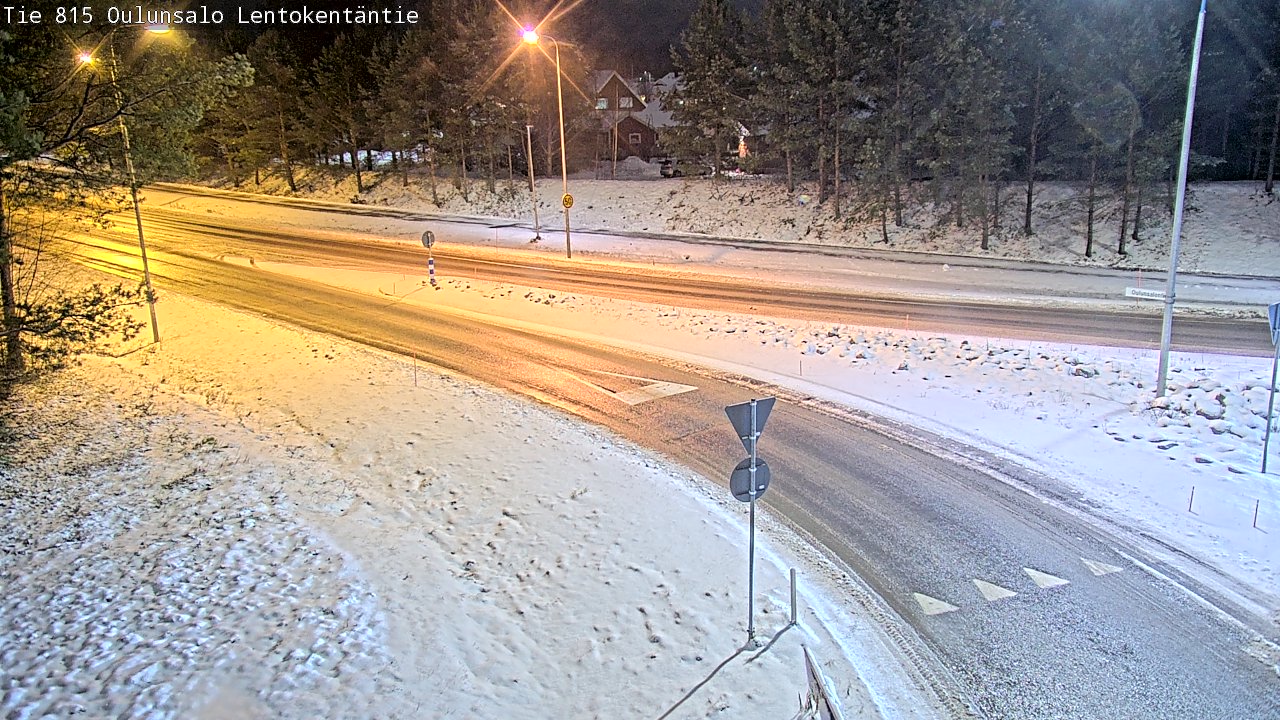Weather Camera Image Road 816 Oulunsalo, Lentokentäntie, Oulu, Pohjois-Pohjanmaa