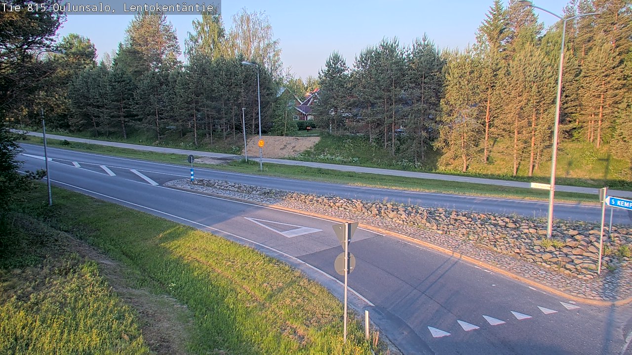Weather Camera Image Road 816 Oulunsalo, Lentokentäntie, Oulu, Pohjois-Pohjanmaa