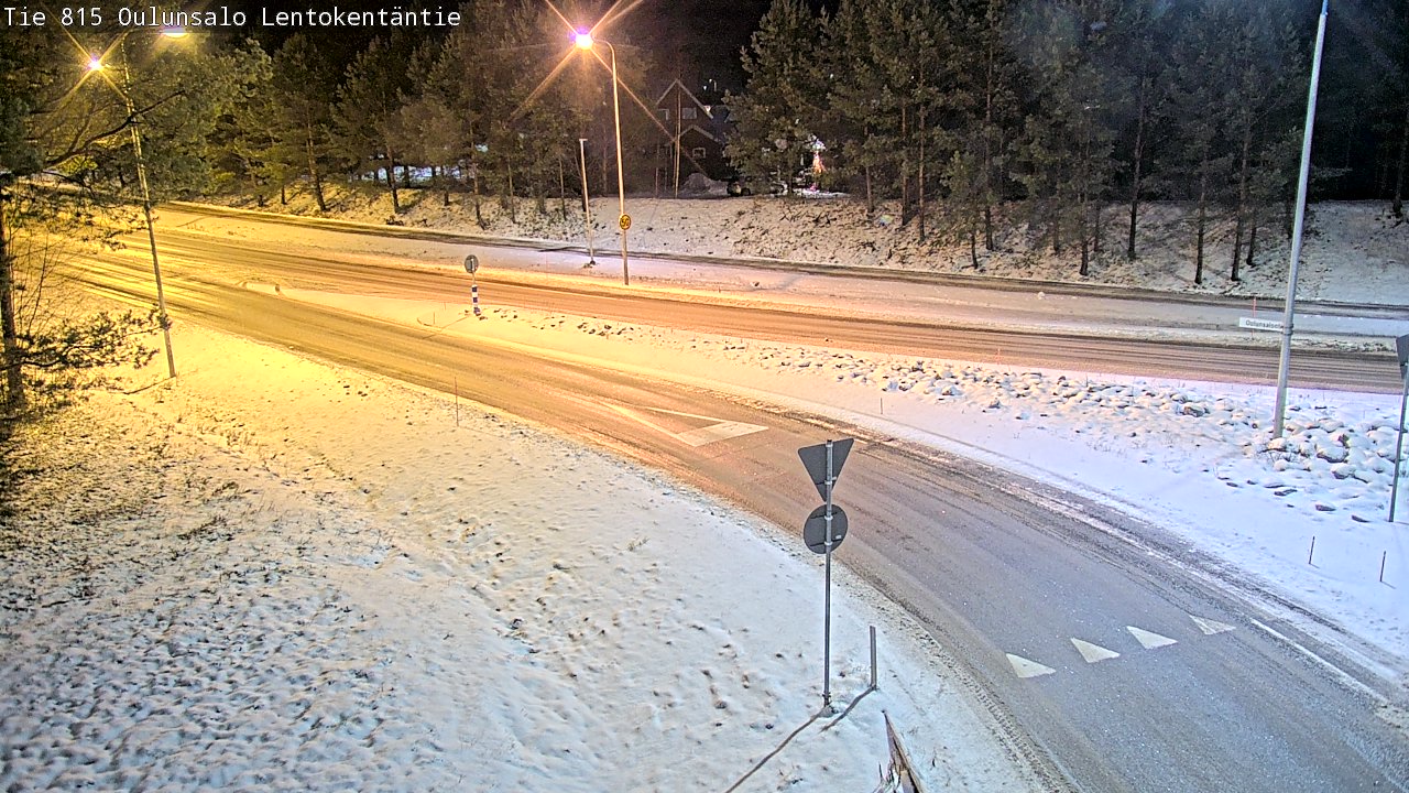Weather Camera Image Road 816 Oulunsalo, Lentokentäntie, Oulu, Pohjois-Pohjanmaa