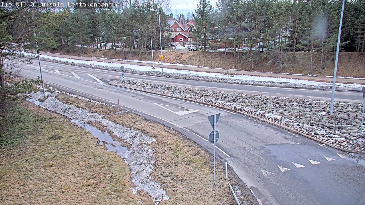 Weather Camera Image Väg 816 Uleåsalo, Lentokentäntie, Oulu, Pohjois-Pohjanmaa