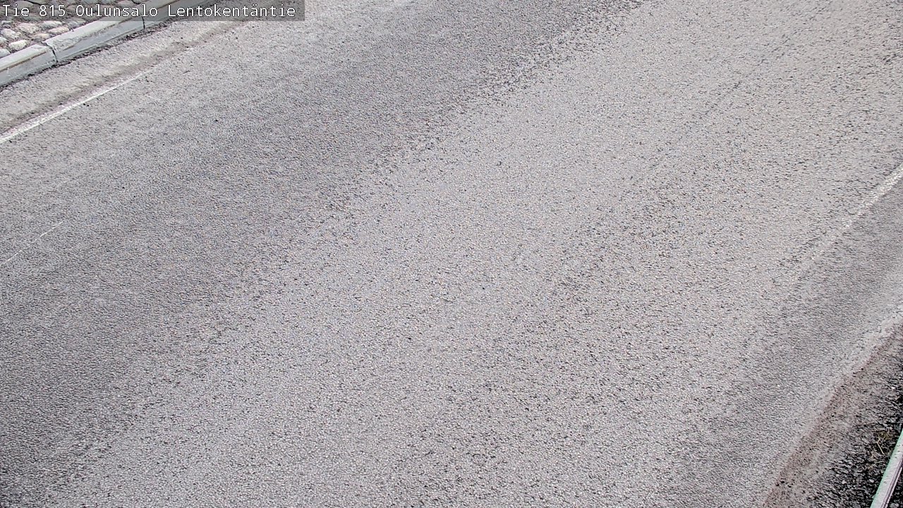 Weather Camera Image Väg 816 Uleåsalo, Lentokentäntie, Oulu, Pohjois-Pohjanmaa