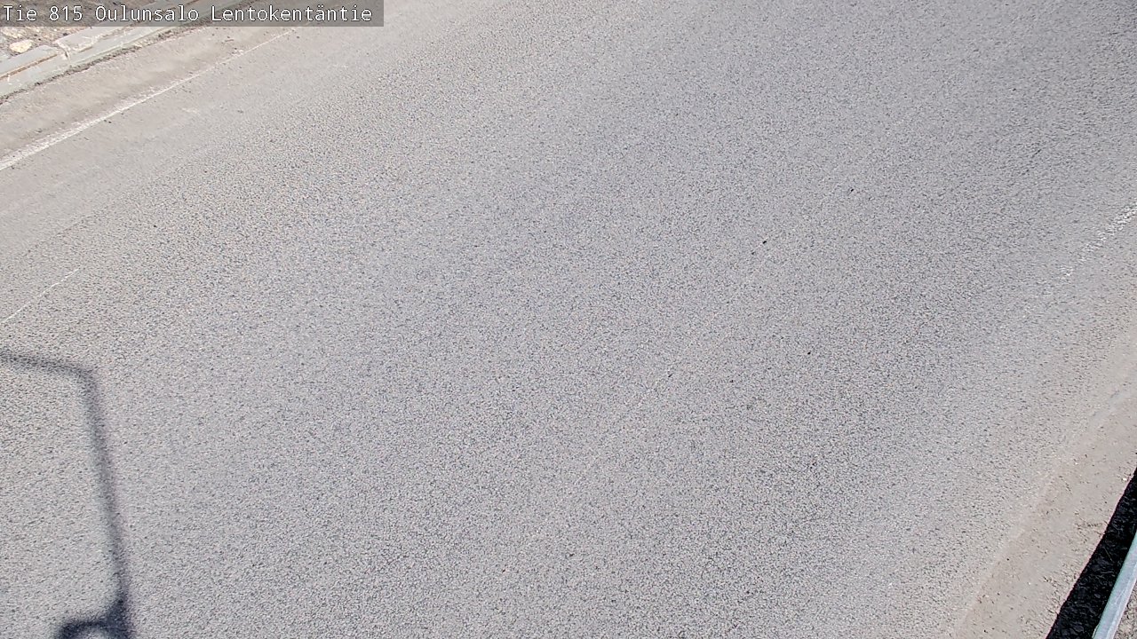 Weather Camera Image Väg 816 Uleåsalo, Lentokentäntie, Oulu, Pohjois-Pohjanmaa