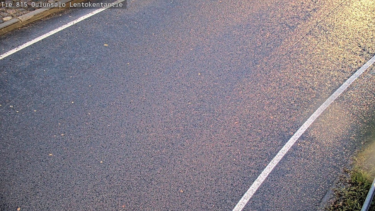 Weather Camera Image Väg 816 Uleåsalo, Lentokentäntie, Oulu, Pohjois-Pohjanmaa