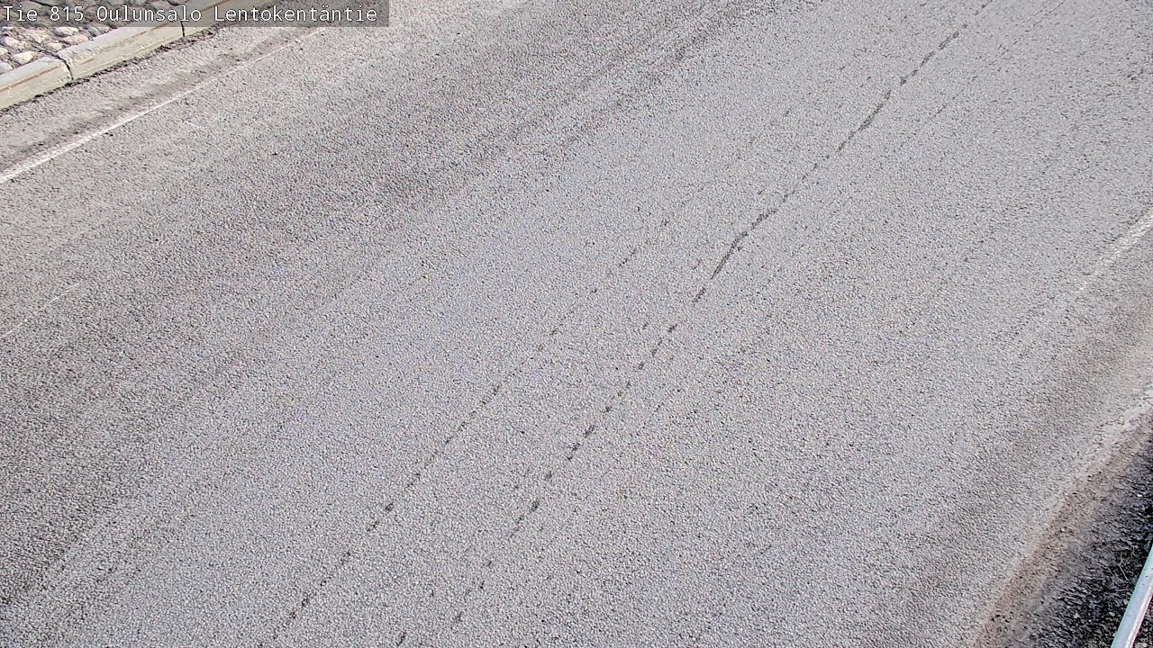 Weather Camera Image Väg 816 Uleåsalo, Lentokentäntie, Oulu, Pohjois-Pohjanmaa