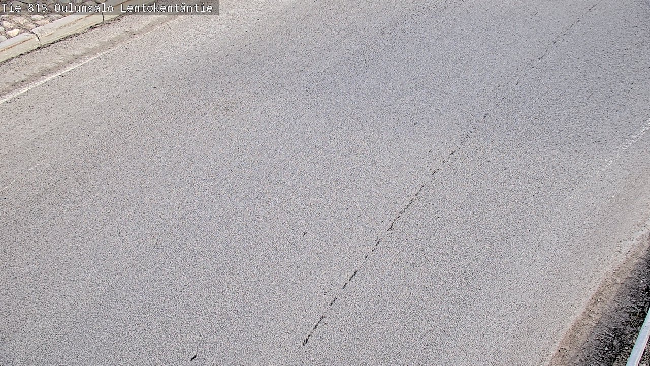 Weather Camera Image Väg 816 Uleåsalo, Lentokentäntie, Oulu, Pohjois-Pohjanmaa