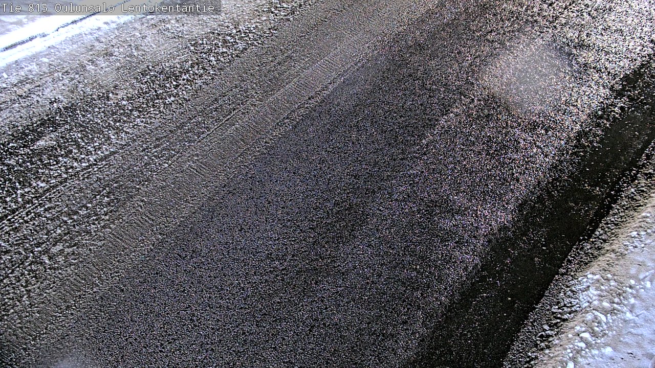 Weather Camera Image Väg 816 Uleåsalo, Lentokentäntie, Oulu, Pohjois-Pohjanmaa
