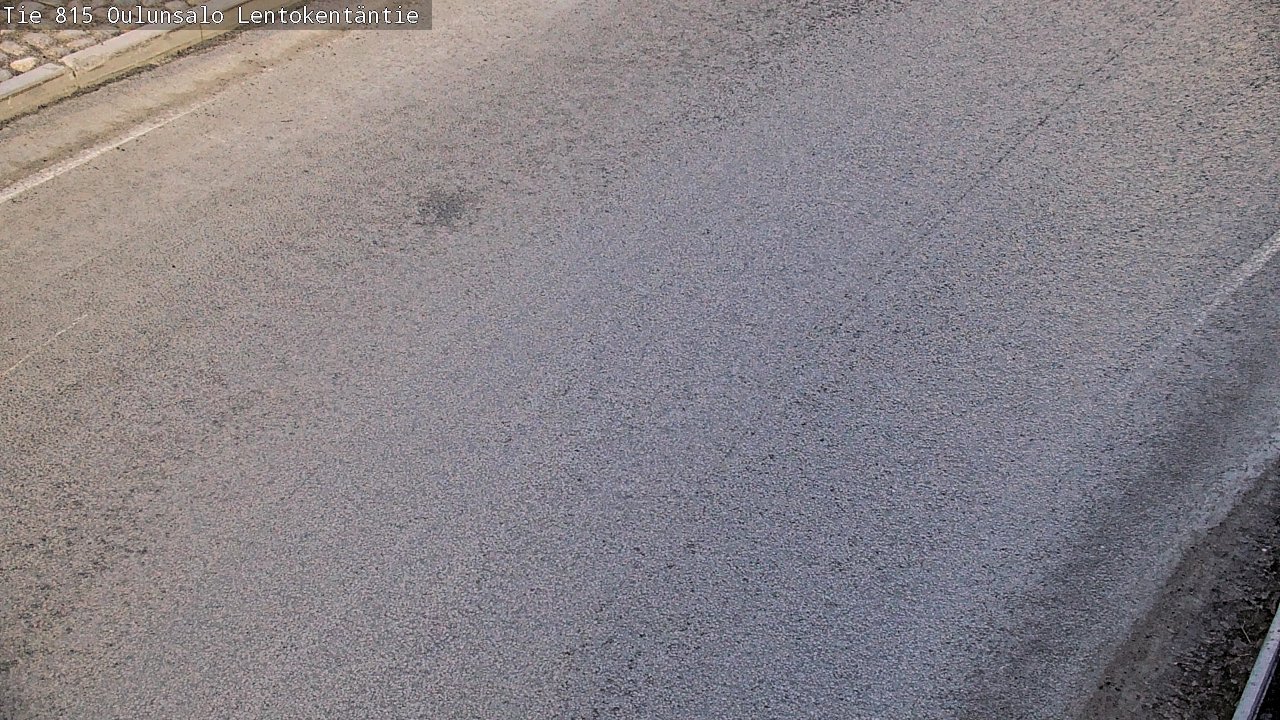 Weather Camera Image Väg 816 Uleåsalo, Lentokentäntie, Oulu, Pohjois-Pohjanmaa