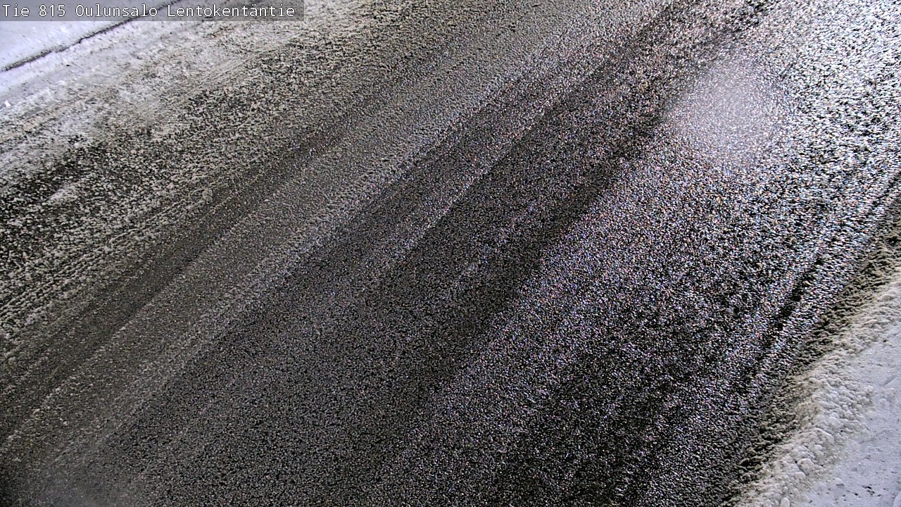 Weather Camera Image Väg 816 Uleåsalo, Lentokentäntie, Oulu, Pohjois-Pohjanmaa