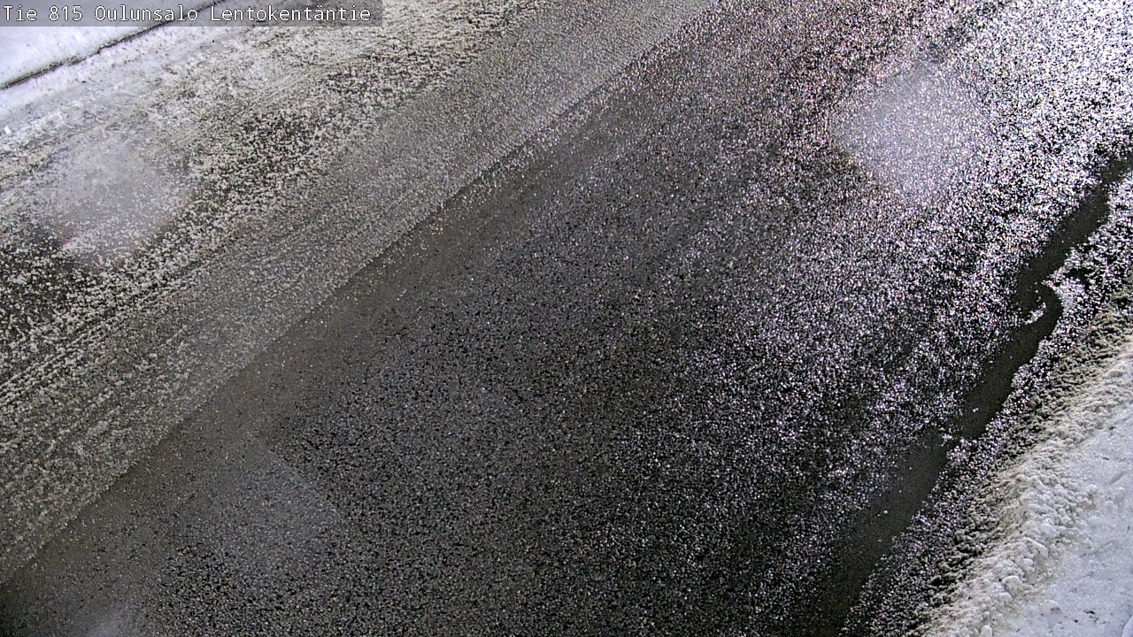 Weather Camera Image Väg 816 Uleåsalo, Lentokentäntie, Oulu, Pohjois-Pohjanmaa