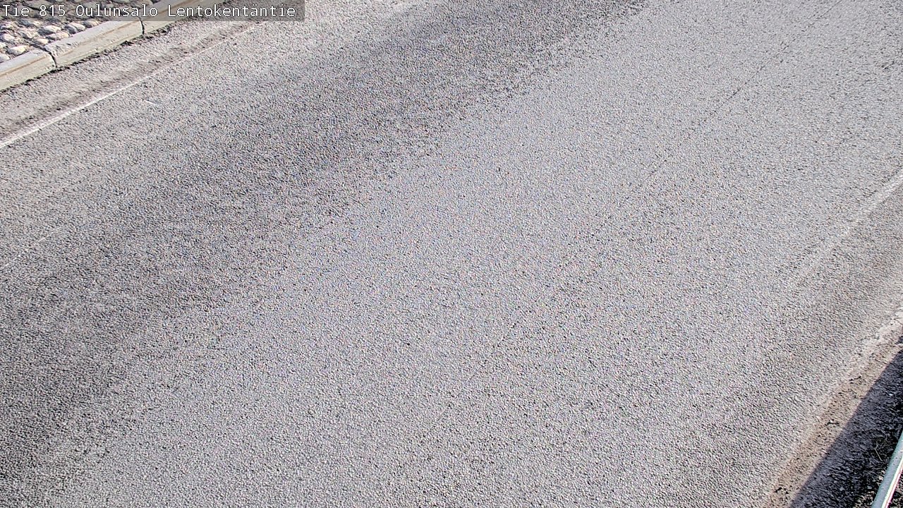 Weather Camera Image Väg 816 Uleåsalo, Lentokentäntie, Oulu, Pohjois-Pohjanmaa