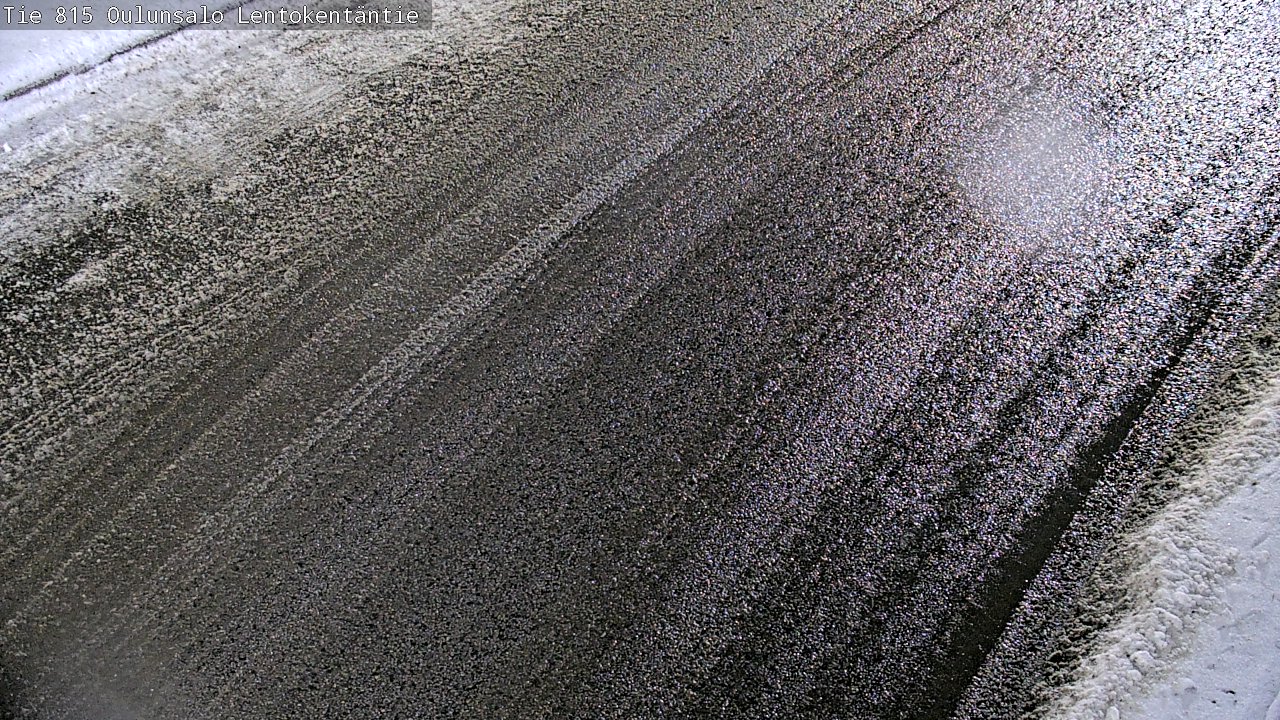 Weather Camera Image Väg 816 Uleåsalo, Lentokentäntie, Oulu, Pohjois-Pohjanmaa