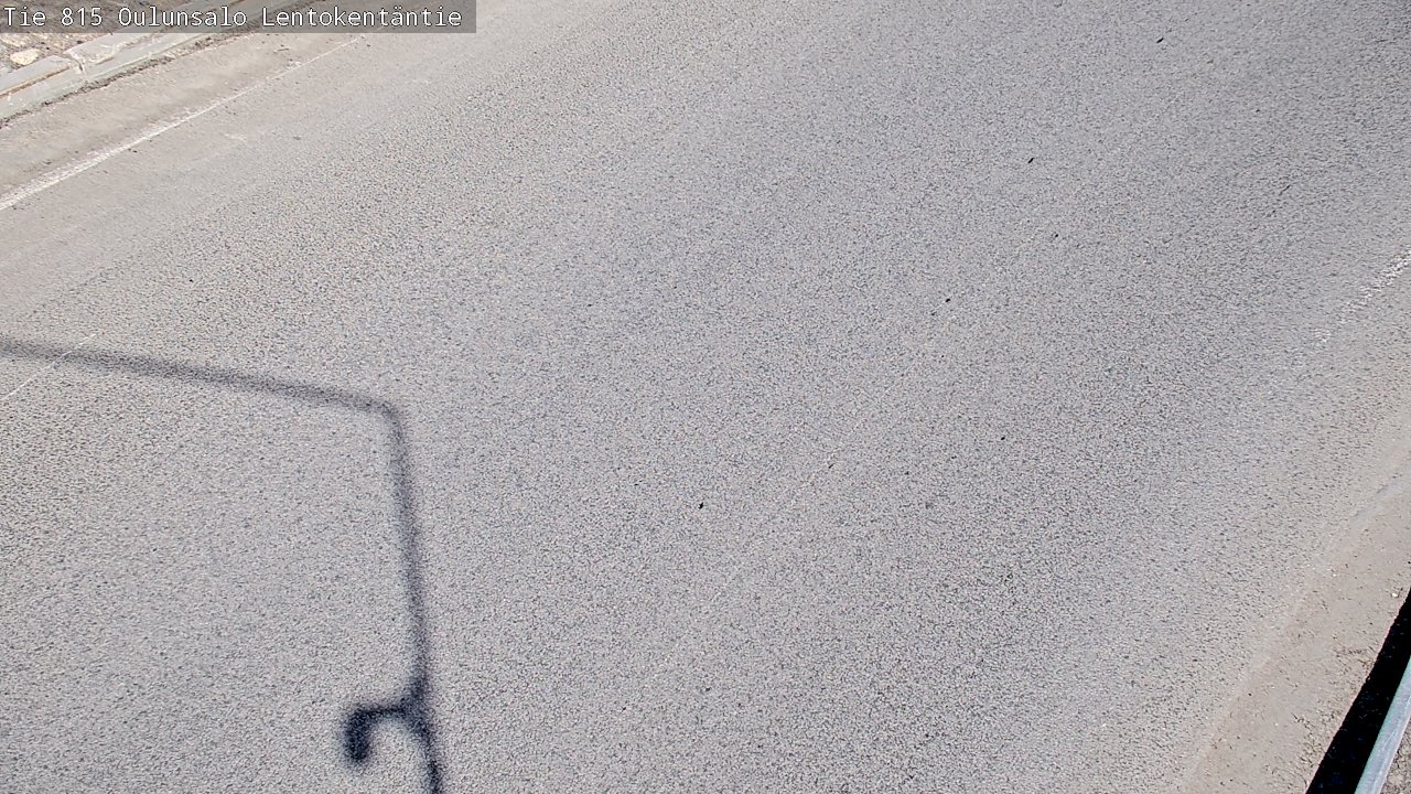 Weather Camera Image Väg 816 Uleåsalo, Lentokentäntie, Oulu, Pohjois-Pohjanmaa