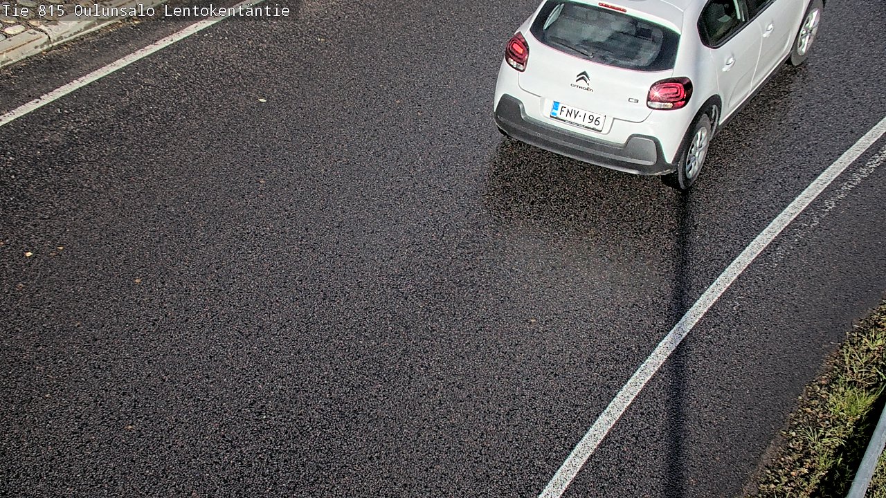 Weather Camera Image Väg 816 Uleåsalo, Lentokentäntie, Oulu, Pohjois-Pohjanmaa