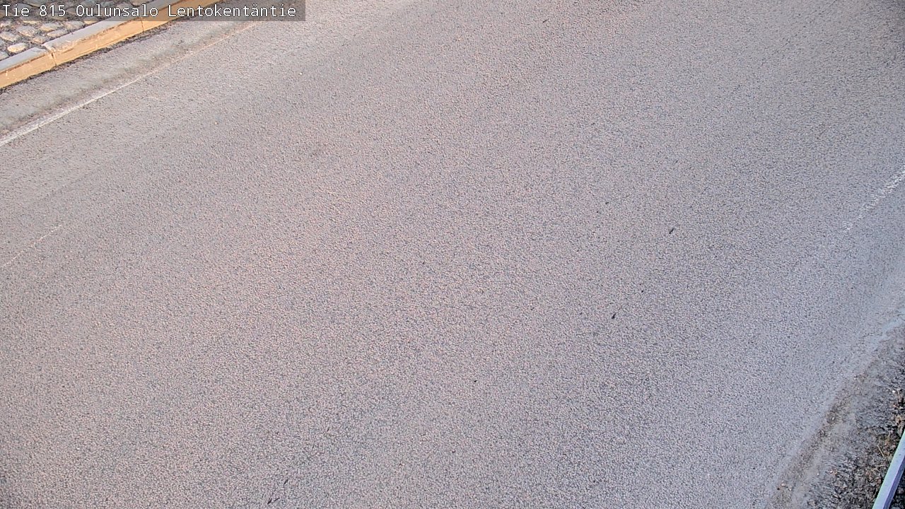 Weather Camera Image Väg 816 Uleåsalo, Lentokentäntie, Oulu, Pohjois-Pohjanmaa