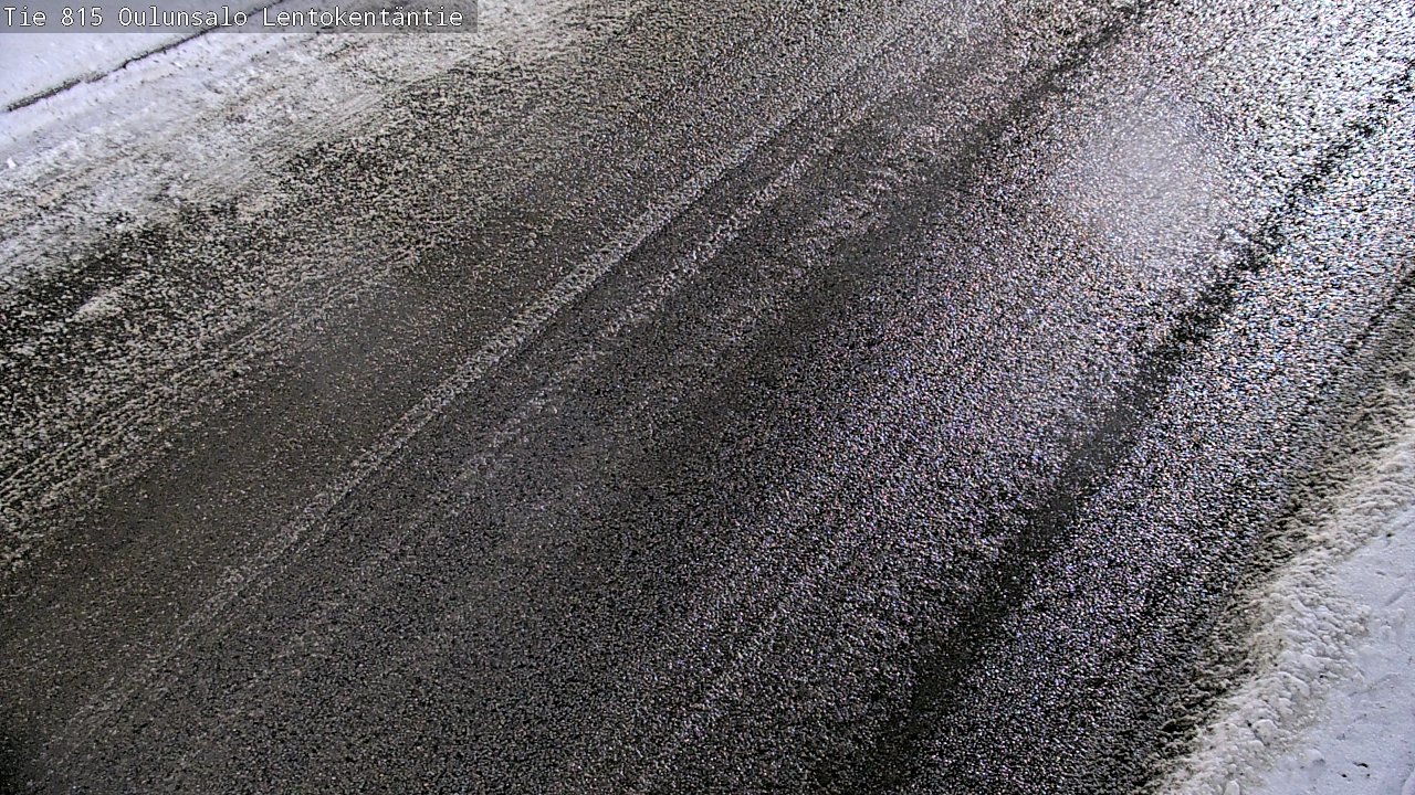 Weather Camera Image Väg 816 Uleåsalo, Lentokentäntie, Oulu, Pohjois-Pohjanmaa