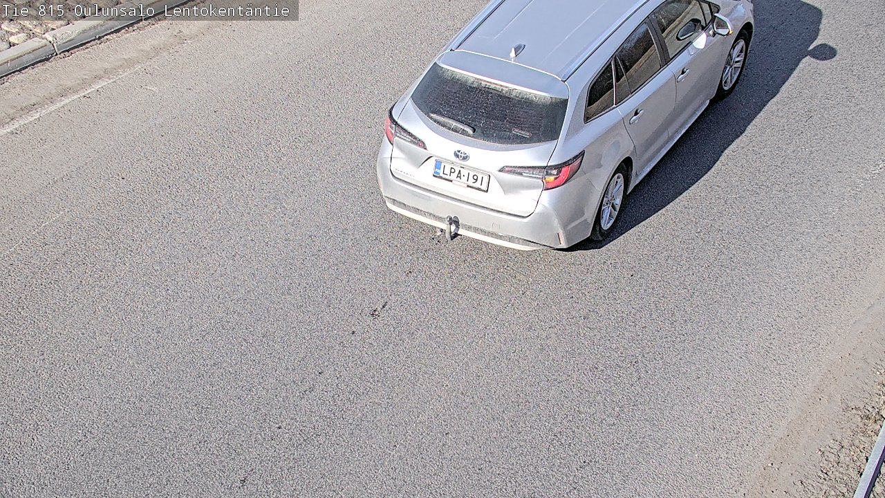 Weather Camera Image Väg 816 Uleåsalo, Lentokentäntie, Oulu, Pohjois-Pohjanmaa