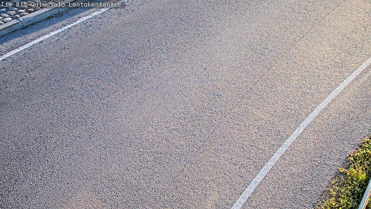 Weather Camera Image Road 816 Oulunsalo, Lentokentäntie, Oulu, Pohjois-Pohjanmaa
