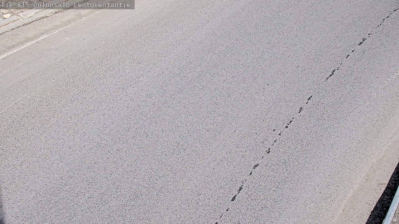 Weather Camera Image Väg 816 Uleåsalo, Lentokentäntie, Oulu, Pohjois-Pohjanmaa