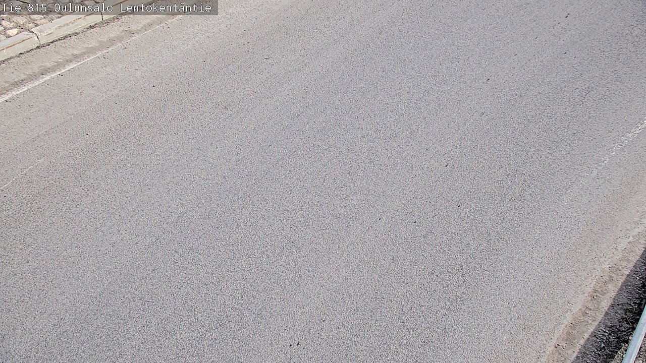 Weather Camera Image Väg 816 Uleåsalo, Lentokentäntie, Oulu, Pohjois-Pohjanmaa
