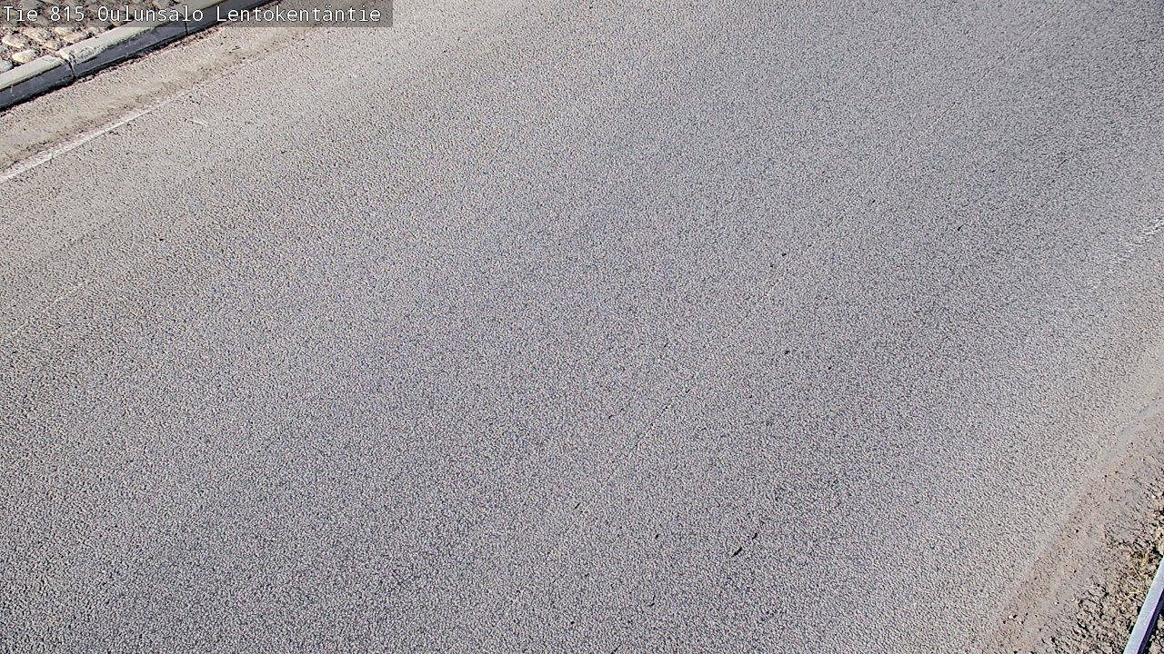 Weather Camera Image Väg 816 Uleåsalo, Lentokentäntie, Oulu, Pohjois-Pohjanmaa