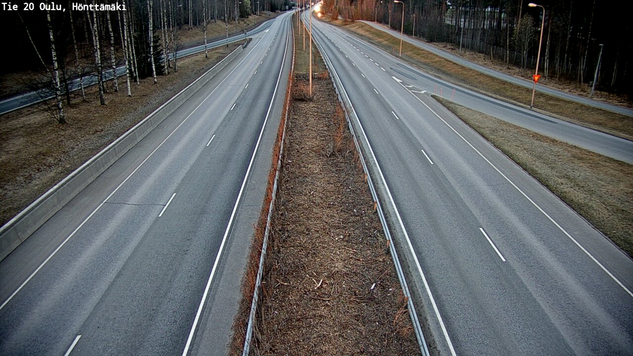 Weather Camera Image Väg 20 Oleåborg, Hönttämäki, Oulu, Pohjois-Pohjanmaa