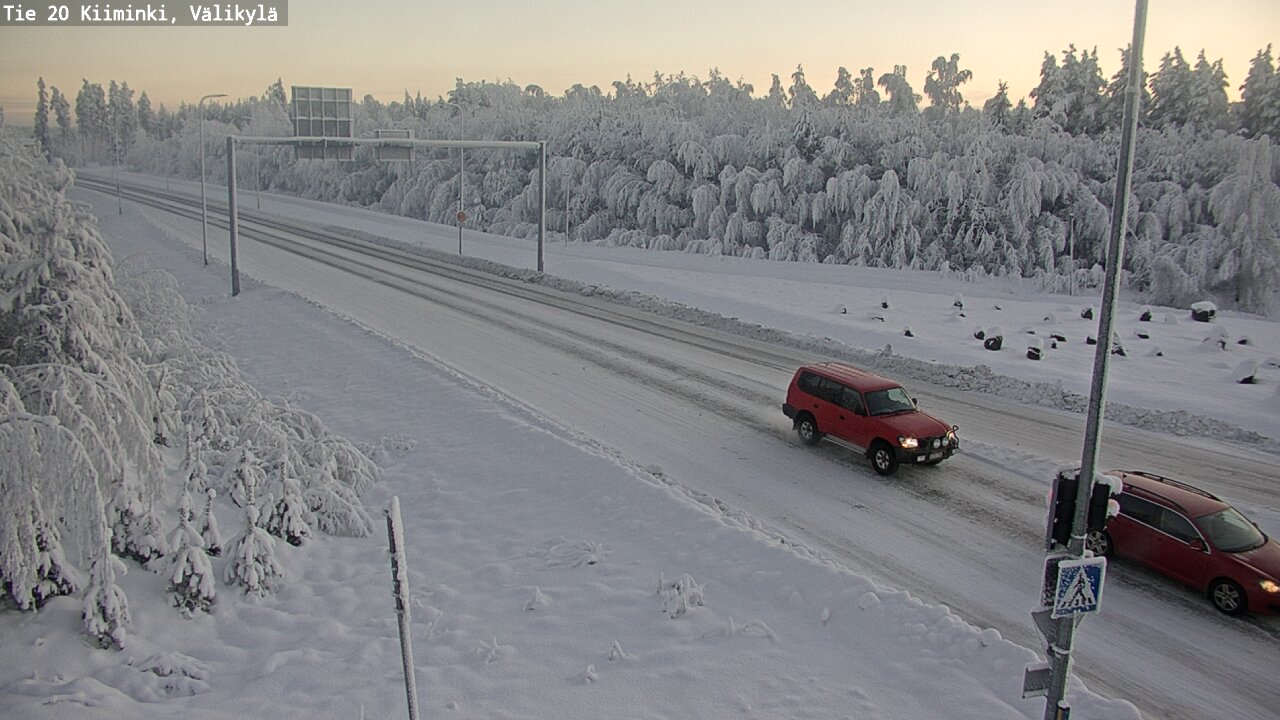 Weather Camera Image Road 20 Oulu Kiiminki, Välikylä, Oulu, Pohjois-Pohjanmaa