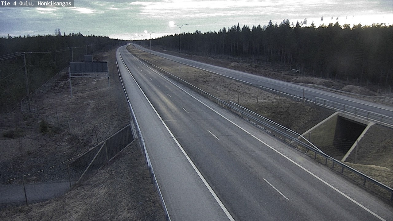Weather Camera Image Väg 4 Oulu, Honkikangas, Oulu, Pohjois-Pohjanmaa