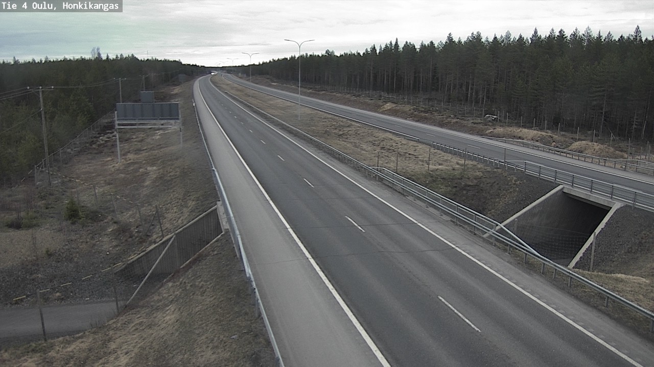 Weather Camera Image Väg 4 Oulu, Honkikangas, Oulu, Pohjois-Pohjanmaa