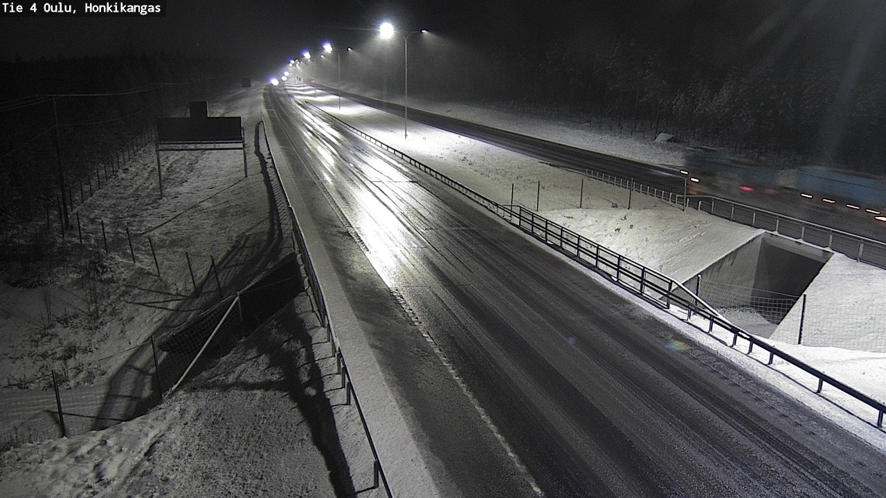Weather Camera Image Väg 4 Oulu, Honkikangas, Oulu, Pohjois-Pohjanmaa