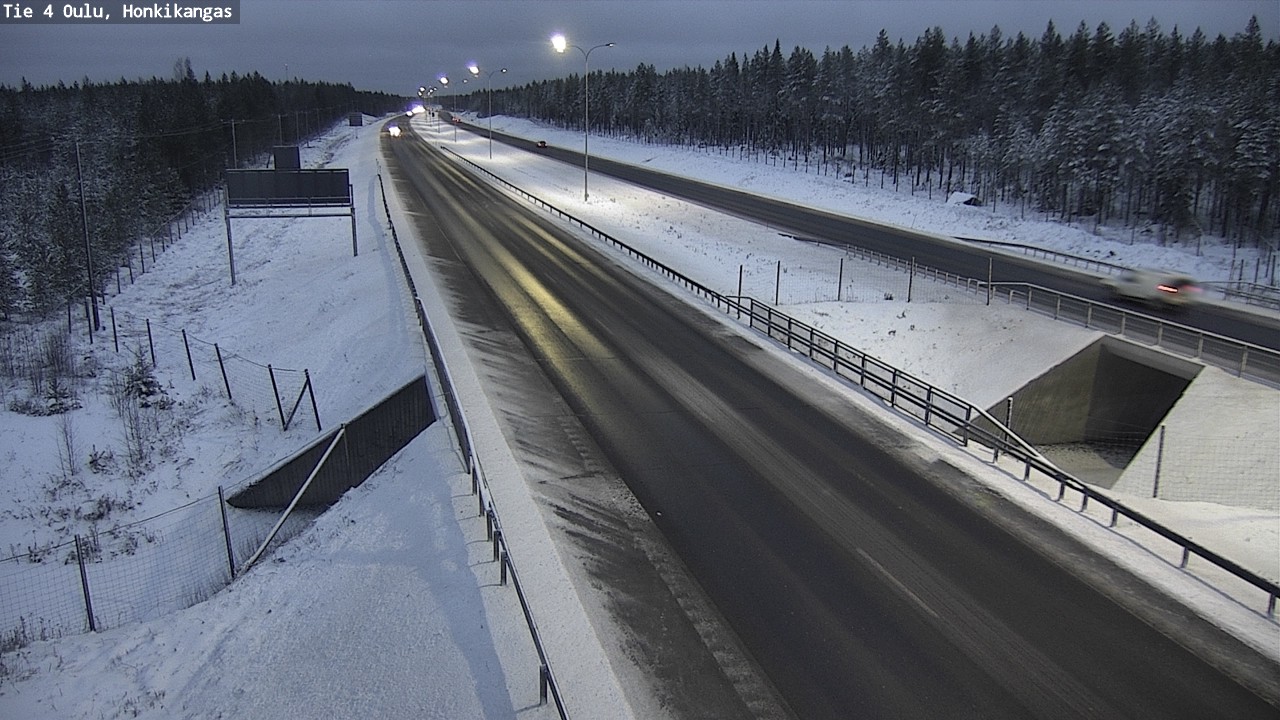 Weather Camera Image Väg 4 Oulu, Honkikangas, Oulu, Pohjois-Pohjanmaa