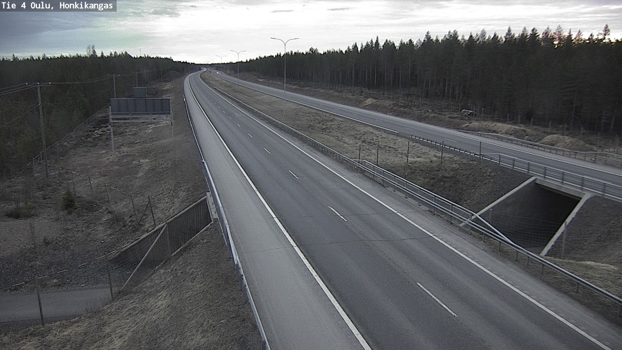 Weather Camera Image Väg 4 Oulu, Honkikangas, Oulu, Pohjois-Pohjanmaa