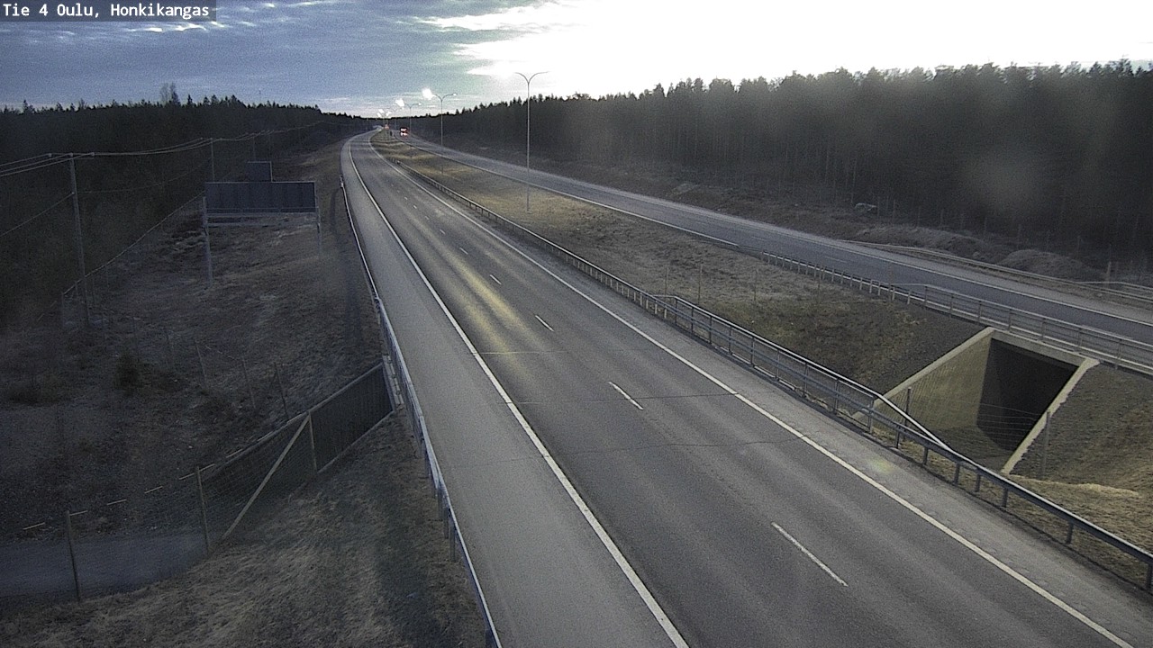 Weather Camera Image Väg 4 Oulu, Honkikangas, Oulu, Pohjois-Pohjanmaa