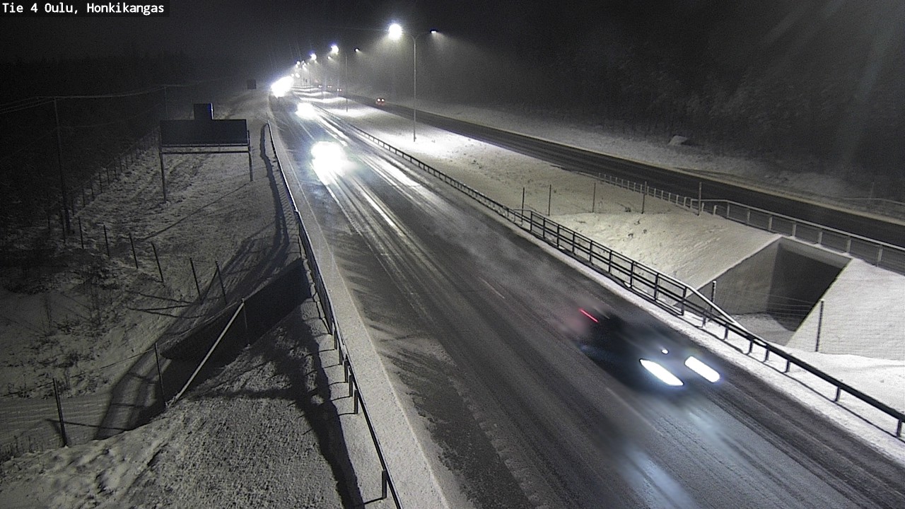Weather Camera Image Väg 4 Oulu, Honkikangas, Oulu, Pohjois-Pohjanmaa