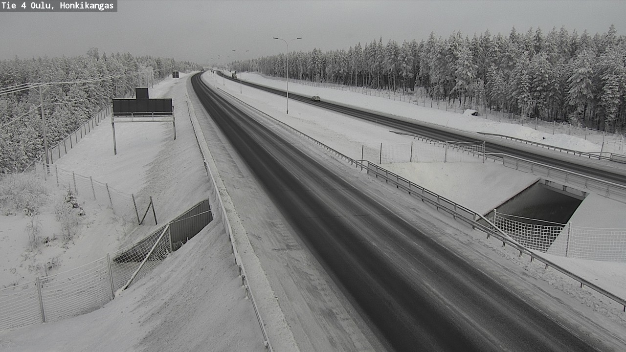 Weather Camera Image Väg 4 Oulu, Honkikangas, Oulu, Pohjois-Pohjanmaa